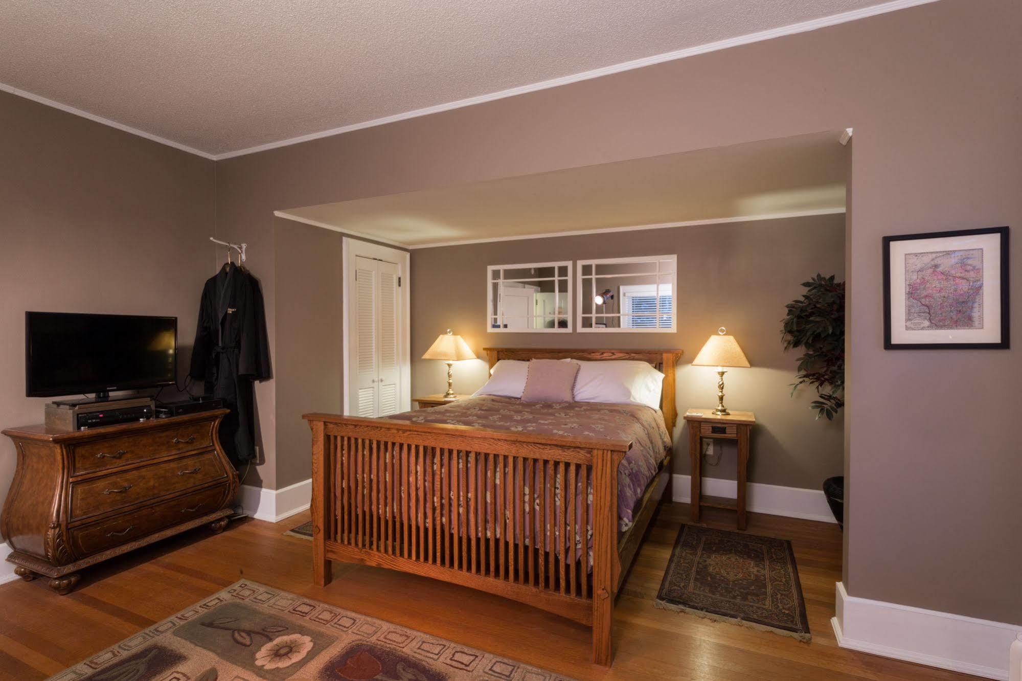 Stewart Inn Wausau Kültér fotó